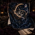 🌙 THE SLEEPING MOON-WOLF – Kuscheldecke